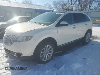 2012 Lincoln MKX with VIN 2LMDJ8JK7CBL02384, listed as a Copart auction lot 86953174 with 317,381 mi miles and Salvage Title. Bid and sale history available at DreamBid. Image 1.