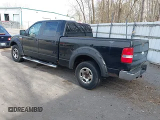 2007 Ford F-150 XLT with VIN 1FTPW14527FA16555, listed as a IAAI auction lot 42122767 with 181,242 mi miles. Bid and sale history available at carsss.com. Image 3.
