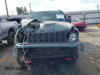 2018 Jeep Renegade Trailhawk с VIN ZACCJBCB8JPH54696, выставлен на аукционе IAAI как лот 41596364 с пробегом 19 016 миль миль и . История ставок и продаж доступна на DreamBid. Изображение 12.