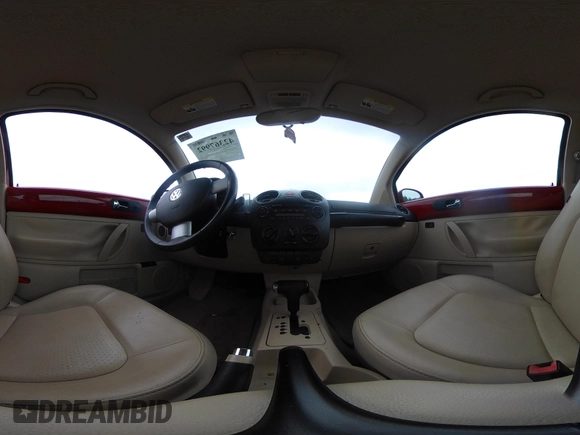 2010 Volkswagen Beetle with VIN 3VWPW3AG2AM030395, listed as a IAAI auction lot 42367992 with 93,052 mi miles and . Bid and sale history available at DreamBid. Image 19.