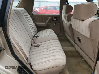 1994 Oldsmobile Cutlass Ciera S z VIN 1G3AG55M0R6376703, wystawiony jako Copart lot #81943994 z przebiegiem 107 168 mil mil oraz Szkody całkowita. Historia ofert i sprzedaży dostępna na DreamBid. Obrazek 10.