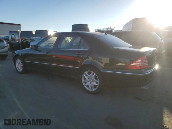 2003 Mercedes-Benz S-Class 4.3L with VIN WDBNG70J63A341497, listed as a Copart auction lot 89241655 with 88,288 mi miles and Salvage Title. Bid and sale history available at carsss.com. Image 2.