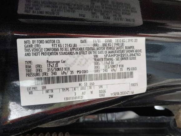 2012 Ford Focus SEL with VIN 1FAHP3H22CL284763, listed as a IAAI auction lot 41824652 with 178,451 mi miles. Bid and sale history available at carsss.com. Image 9.