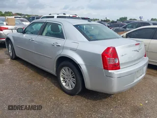 2010 Chrysler 300 Touring with VIN 2C3CA5CV1AH272993, listed as a IAAI auction lot 42154073 with 224,685 mi miles and . Bid and sale history available at DreamBid. Image 3.
