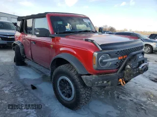 2021 Ford Bronco with VIN 1FMEE5DP9MLA92804, listed as a Copart auction lot 41805875 with 51,149 mi miles and Salvage Title. Bid and sale history available at DreamBid. Image 4.