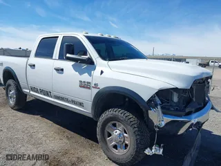 2018 Ram 2500 Tradesman with VIN 3C6UR5CL1JG341311, listed as a IAAI auction lot 41574252 with 117,635 mi miles. Bid and sale history available at carsss.com. Image 1.