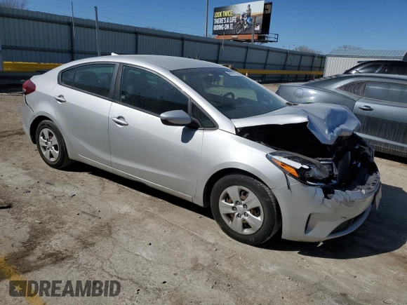 2018 Kia Forte LX with VIN 3KPFL4A75JE197065, listed as a Copart auction lot 48879725 with 95,607 mi miles and Salvage Title. Bid and sale history available at carsss.com. Image 4.
