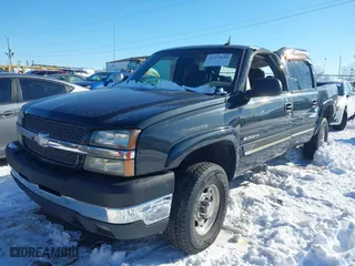 2003 Chevrolet Silverado 2500HD LS with VIN 1GCHK23U93F131856, listed as a IAAI auction lot 41235689 with 101,907 mi miles. Bid and sale history available at carsss.com. Image 17.