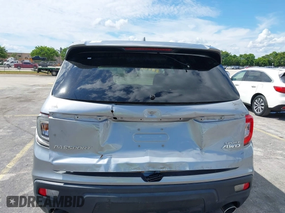 2021 Honda Passport Sport with VIN 5FNYF8H24MB004016, listed as a IAAI auction lot 41696379 with 85,373 mi miles and . Bid and sale history available at DreamBid. Image 17.