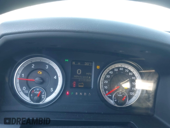 2015 Ram 2500 Tradesman с VIN 3C6UR5HL3FG629072, выставлен на аукционе IAAI как лот 41296490 с пробегом 211 318 миль миль и . История ставок и продаж доступна на DreamBid. Изображение 7.