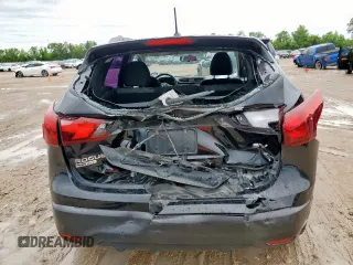 2017 Nissan Rogue SV z VIN JN1BJ1CP0HW008308, wystawiony jako Copart lot #58778515 z przebiegiem 80 075 mil mil oraz Szkoda całkowita • Salvage title. Historia ofert i sprzedaży dostępna na DreamBid. Obrazek 6.