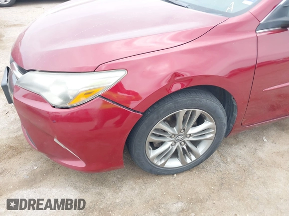 2017 Toyota Camry XLE z VIN 4T1BF1FK2HU759805, wystawiony jako IAAI lot #42313459 z przebiegiem 186 274 mil mil oraz . Historia ofert i sprzedaży dostępna na DreamBid. Obrazek 6.
