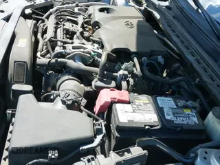 2018 Toyota Camry SE with VIN 4T1B11HK0JU567932, listed as a IAAI auction lot 43527611 with 181,171 mi miles and . Bid and sale history available at DreamBid. Image 19.