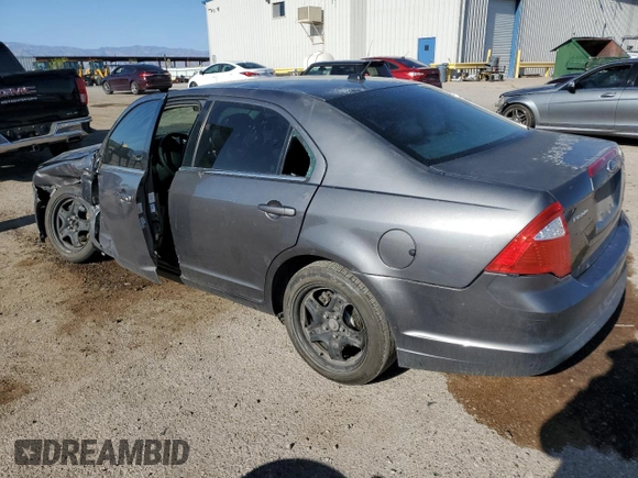 2011 Ford Fusion SE with VIN 3FAHP0HA2BR247072, listed as a Copart auction lot 52193945 with Not Provided miles and Salvage Title. Bid and sale history available at carsss.com. Image 2.