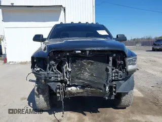 2015 Ram 2500 Tradesman with VIN 3C6UR5CL2FG635579, listed as a IAAI auction lot 41821764 with 112,147 mi miles. Bid and sale history available at carsss.com. Image 13.