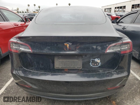 2020 Tesla Model 3 Standard Range Plus z VIN 5YJ3E1EA7LF614006, wystawiony jako Copart lot #53491465 z przebiegiem 51 170 mil mil oraz Czysty tytuł • Clean title. Historia ofert i sprzedaży dostępna na DreamBid. Obrazek 6.