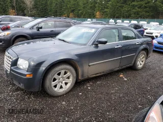 2007 Chrysler 300 Signature with VIN 2C3KA53G87H634646, listed as a Copart auction lot 82410294 with 189,005 mi miles and Salvage Title. Bid and sale history available at carsss.com. Image 1.