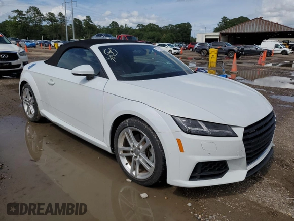 2020 Audi TT Roadster with VIN TRUTECFV4L1001935, listed as a Copart auction lot 61235265 with 13,509 mi miles and Salvage title. Bid and sale history available at DreamBid. Image 4.