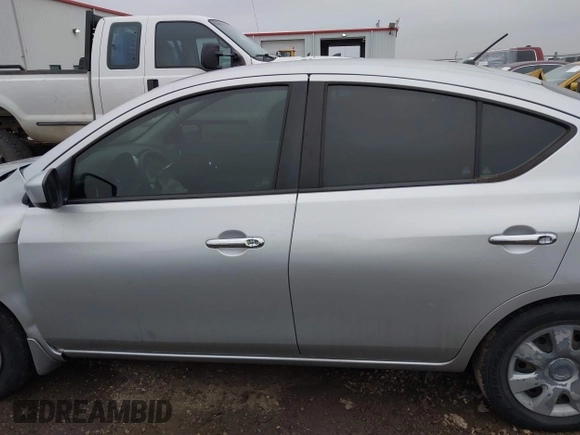 2016 Nissan Versa S with VIN 3N1CN7APXGL860037, listed as a IAAI auction lot 41602972 with 79,367 mi miles. Bid and sale history available at carsss.com. Image 15.
