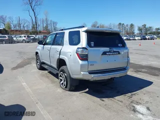2022 Toyota 4Runner TRD Off Road with VIN JTEPU5JR4N6023357, listed as a IAAI auction lot 41852939 with 46,403 mi miles. Bid and sale history available at carsss.com. Image 3.