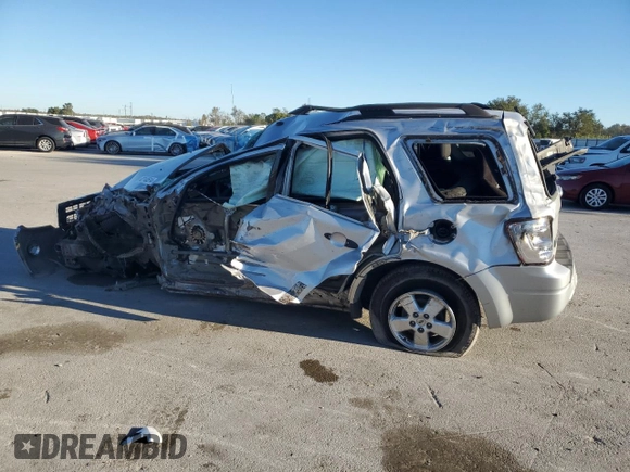 2012 Ford Escape XLT with VIN 1FMCU0D70CKC85800, listed as a Copart auction lot 82140514 with Not provided miles and Salvage title. Bid and sale history available at DreamBid. Image 2.