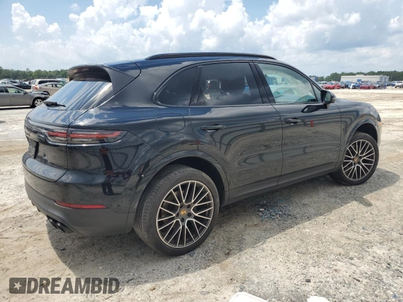 2023 Porsche Cayenne S z VIN WP1AB2AY7PDA14204, wystawiony jako Copart lot #66820264 z przebiegiem 37 012 mil mil oraz Szkoda całkowita • Salvage title. Historia ofert i sprzedaży dostępna na DreamBid. Obrazek 3.