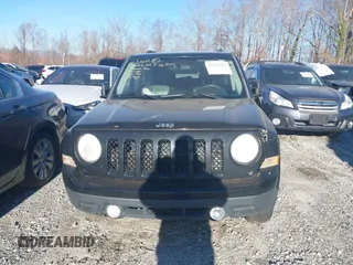 2014 Jeep Patriot Latitude with VIN 1C4NJPFAXED681859, listed as a IAAI auction lot 41271373 with 173,529 mi miles and . Bid and sale history available at DreamBid. Image 12.