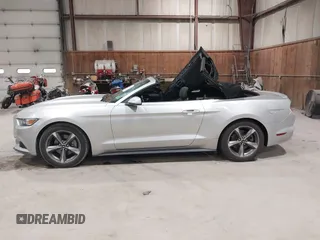 2016 Ford Mustang V6 z VIN 1FATP8EM2G5216177, wystawiony jako IAAI lot #41716137 z przebiegiem 73 332 mil mil oraz . Historia ofert i sprzedaży dostępna na DreamBid. Obrazek 14.