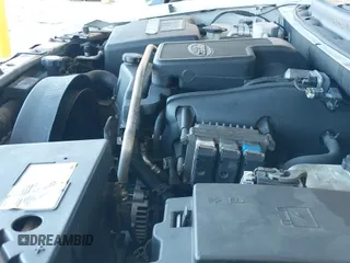 2005 Chevrolet TrailBlazer LS z VIN 1GNDT13S452220921, wystawiony jako IAAI lot #43438948 z przebiegiem 195 020 mil mil oraz . Historia ofert i sprzedaży dostępna na DreamBid. Obrazek 19.