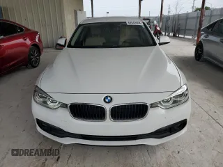 2018 BMW 3 Series 320i with VIN WBA8E1G5XJNU90685, listed as a Copart auction lot 62643604 with 84,614 mi miles and Salvage Title. Bid and sale history available at DreamBid. Image 5.