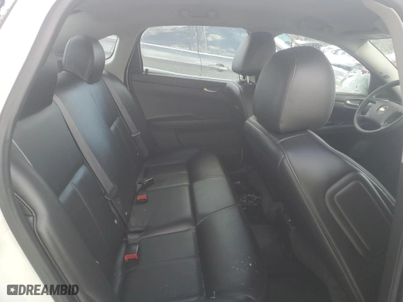 2014 Chevrolet Impala Limited Police Police with VIN 2G1WD5E36E1110117, listed as a Copart auction lot 81628954 with 87,968 mi miles and Clean Title. Bid and sale history available at carsss.com. Image 10.