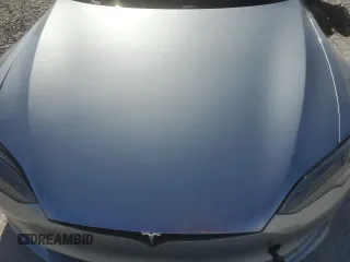 2024 Tesla Model S с VIN 5YJSA1E56RF541102, выставлен на аукционе Copart как лот 42584275 с пробегом Не указан миль и Списание • Salvage title. История ставок и продаж доступна на DreamBid. Изображение 12.