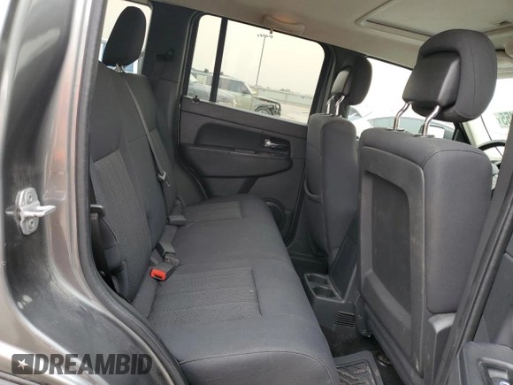 2012 Jeep Liberty Sport Latitude z VIN 1C4PJLAK6CW114891, wystawiony jako Copart lot #47895455 z przebiegiem 191 602 mil mil oraz Szkody całkowita. Historia ofert i sprzedaży dostępna na DreamBid. Obrazek 11.
