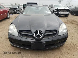 2007 Mercedes-Benz SLK 280 with VIN WDBWK54F17F160166, listed as a Copart auction lot 60133435 with 71,827 mi miles and Salvage title. Bid and sale history available at DreamBid. Image 5.