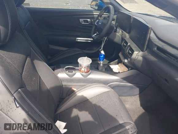 2024 Ford Mustang GT with VIN 1FA6P8CFXR5412162, listed as a IAAI auction lot 42203438 with 21,013 mi miles and . Bid and sale history available at DreamBid. Image 5.