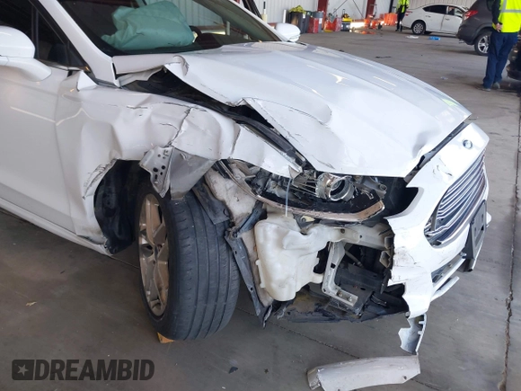 2013 Ford Fusion SE with VIN 3FA6P0H71DR108517, listed as a IAAI auction lot 42120754 with 214,061 mi miles and . Bid and sale history available at DreamBid. Image 6.