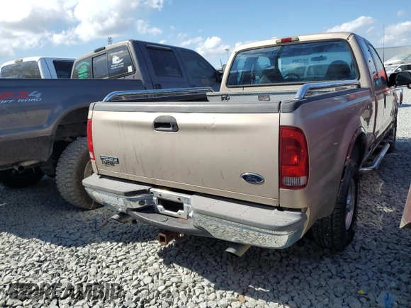 1999 Ford F-250 XL z VIN 1FTNX20L8XEC12729, wystawiony jako Copart lot #45023335 z przebiegiem 136 587 mil mil oraz Czysty tytuł • Clean title. Historia ofert i sprzedaży dostępna na DreamBid. Obrazek 4.