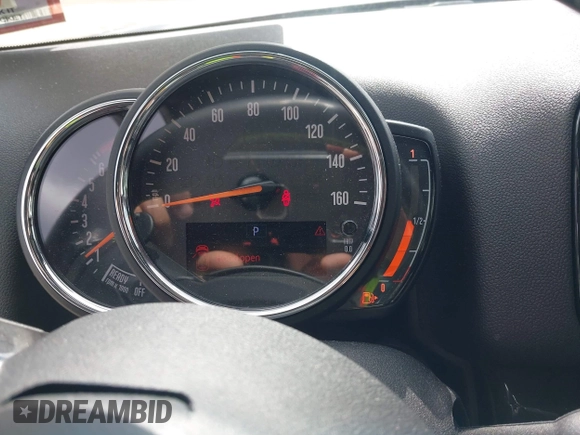 2019 MINI Countryman Cooper S with VIN WMZYT3C53K3E97116, listed as a IAAI auction lot 42059638 with 72,951 mi miles and . Bid and sale history available at DreamBid. Image 7.