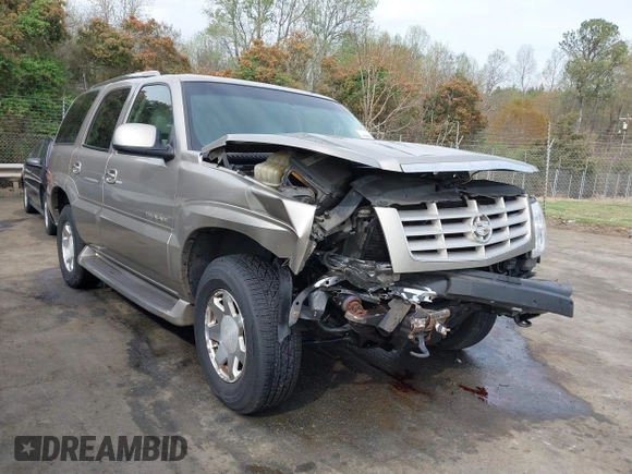 2002 Cadillac Escalade z VIN 1GYEK63N02R131870, wystawiony jako IAAI lot #41889300 z przebiegiem 328 013 mil mil oraz . Historia ofert i sprzedaży dostępna na DreamBid. Obrazek 1.
