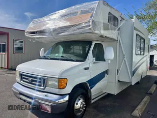 2005 Ford Econoline Cargo with VIN 1FDXE45S45HA87889, listed as a Copart auction lot 54091985 with 43,302 mi miles and Clean Title. Bid and sale history available at DreamBid. Image 2.