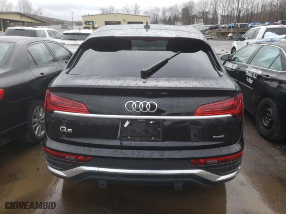 2021 Audi Q5 Sportback Premium Plus with VIN WA15AAFY7M2104351, listed as a Copart auction lot 40047924 with NaN miles. Bid and sale history available at carsss.com. Image 6.