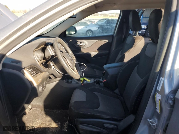 2014 Jeep Cherokee Sport with VIN 1C4PJMAB0EW233111, listed as a Copart auction lot 43188215 with 98,337 mi miles and Salvage Title. Bid and sale history available at carsss.com. Image 7.
