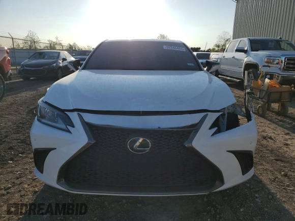 2021 Lexus ES with VIN 58AGZ1B19MU082667, listed as a Copart auction lot 80340464 with 82,447 mi miles and Salvage Title. Bid and sale history available at carsss.com. Image 5.