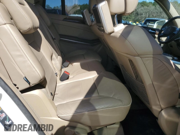 2014 Mercedes-Benz GL 450 z VIN 4JGDF7CE5EA270581, wystawiony jako Copart lot #48489035 z przebiegiem 131 599 mil mil oraz Czysty tytuł • Clean title. Historia ofert i sprzedaży dostępna na DreamBid. Obrazek 11.