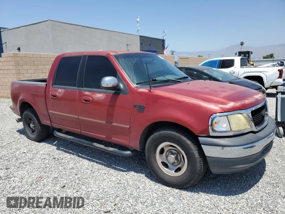 2001 Ford F-150 XLT с VIN 1FTRW07L01KF03457, выставлен на аукционе Copart как лот 60086725 с пробегом 205 917 миль миль и Списание • Salvage title. История ставок и продаж доступна на DreamBid. Изображение 4.