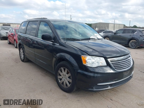 2015 Chrysler Town & Country LX with VIN 2C4RC1AG6FR677178, listed as a IAAI auction lot 41532707 with 135,286 mi miles and . Bid and sale history available at carsss.com. Image 1.