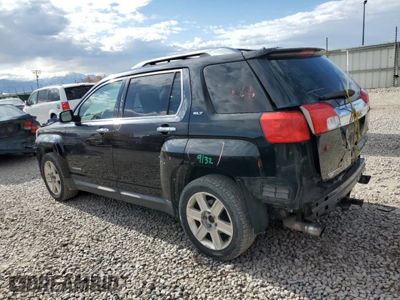 2010 GMC Terrain SLT-2 z VIN 2CTFLJEY5A6320188, wystawiony jako Copart lot #57512635 z przebiegiem 160 946 mil mil oraz Szkoda całkowita • Salvage title. Historia ofert i sprzedaży dostępna na DreamBid. Obrazek 2.