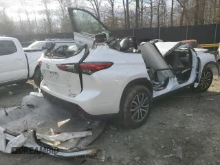 2020 Toyota Highlander LE with VIN 5TDBZRBH0LS507455, listed as a Copart auction lot 48161015 with Not provided miles and Non repairable. Bid and sale history available at DreamBid. Image 3.