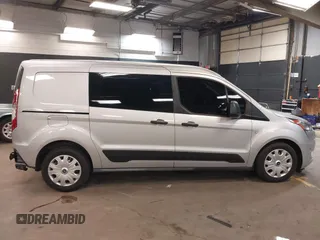 2019 Ford Transit Connect XLT z VIN NM0LS7F22K1408907, wystawiony jako IAAI lot #42118032 z przebiegiem 129 243 mil mil oraz . Historia ofert i sprzedaży dostępna na DreamBid. Obrazek 14.