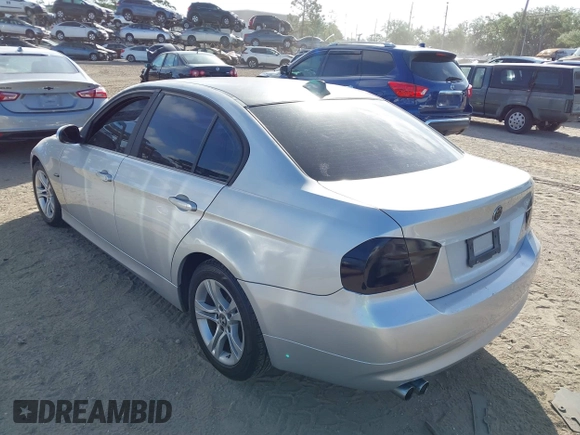 2007 BMW 3 Series 328i with VIN WBAVC53527FZ71572, listed as a IAAI auction lot 41948149 with 142,138 mi miles and . Bid and sale history available at carsss.com. Image 3.
